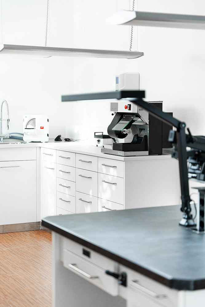 dentalschrank